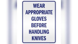 Best Gloves for Fade Knife